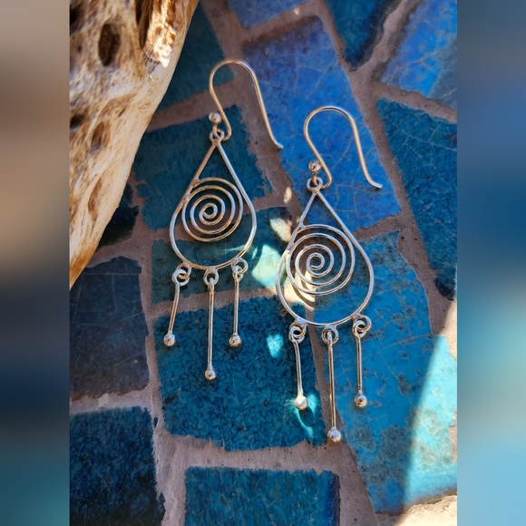 Sterling Silver Swirl dangle earrings - Picture 3 of 14